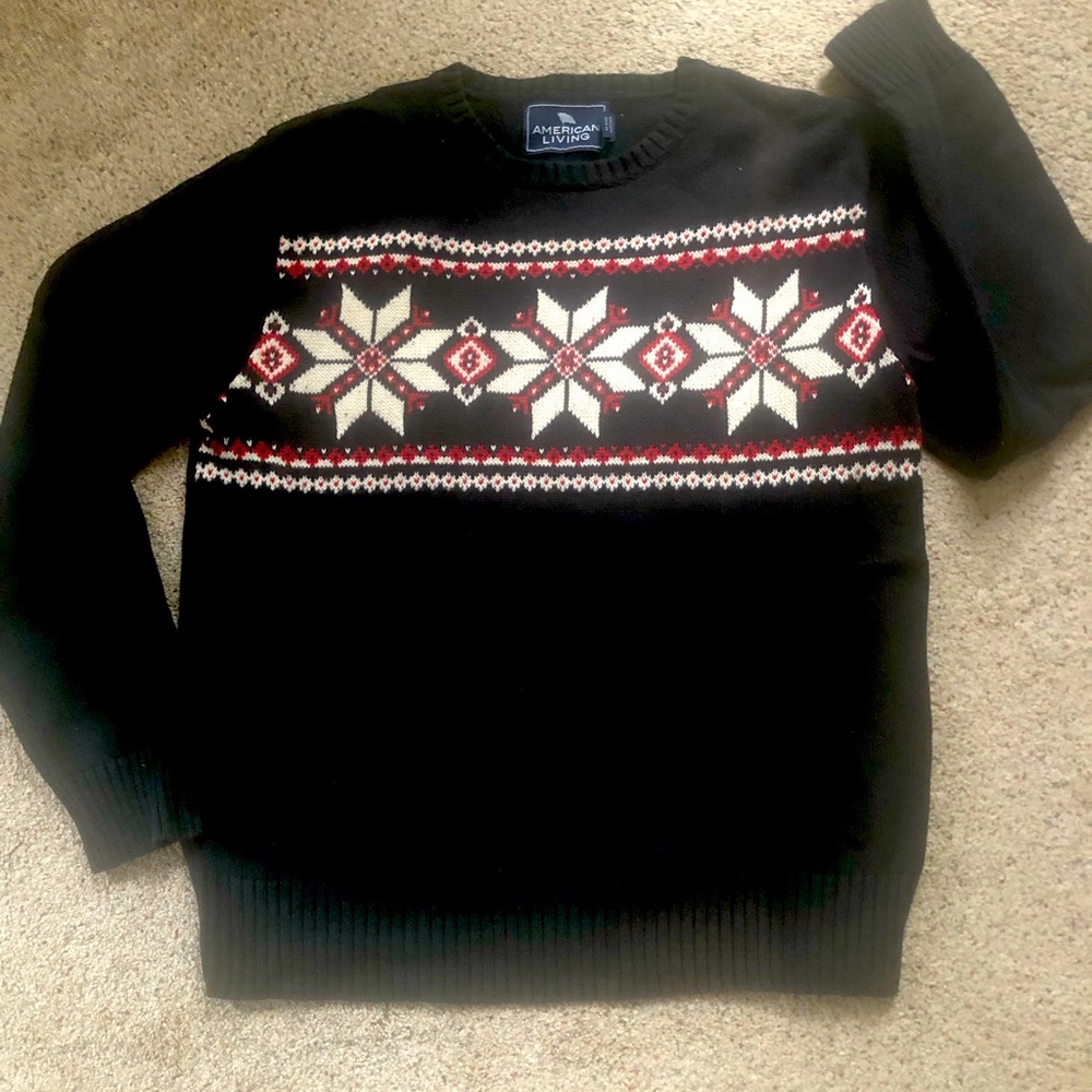 Men’s 100%cotton sweater. Black with white and red snowflake motif. Size M.